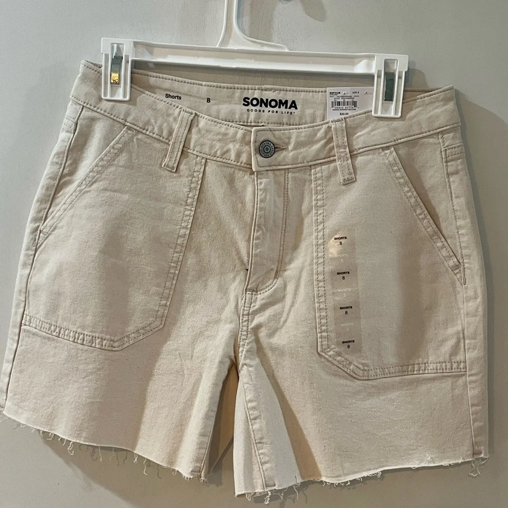 Sonoma Bermuda Shorts, size 8, new!